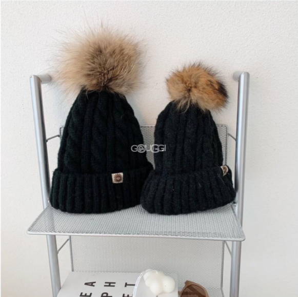 Шапка UGG Hat Black